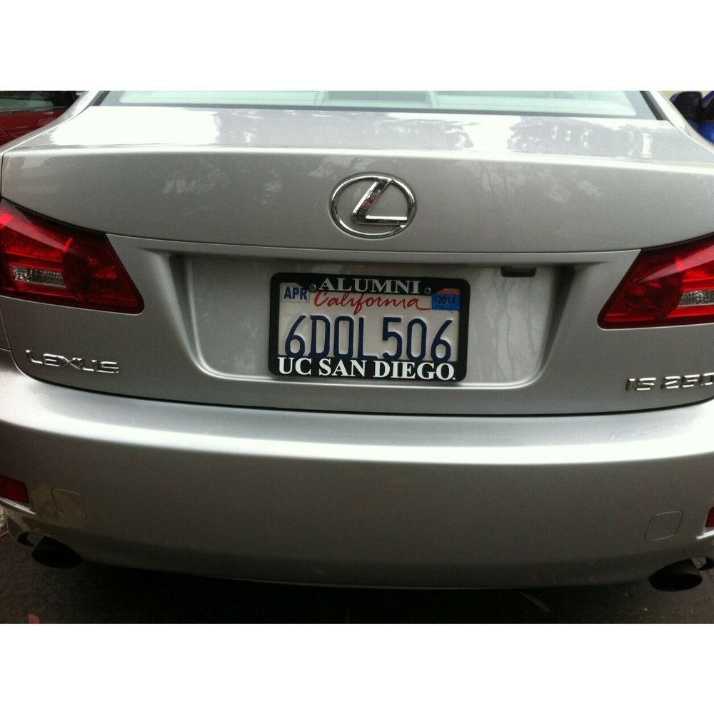 ALUMNI UC San Diego License Plate Frame Black & White Plastic | Great Condition